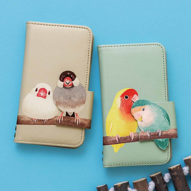 使うたびに小鳥がよりそう スマホカバー 〈文鳥〉と