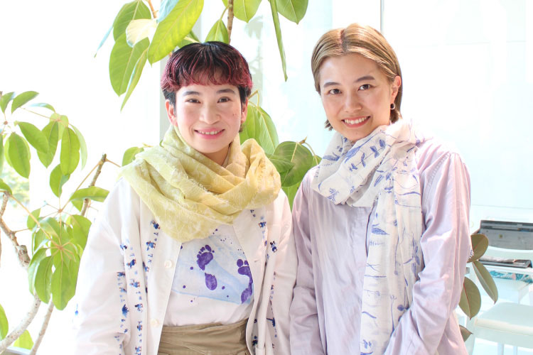 吉田恵さん（左）と岡田結衣さん（右）