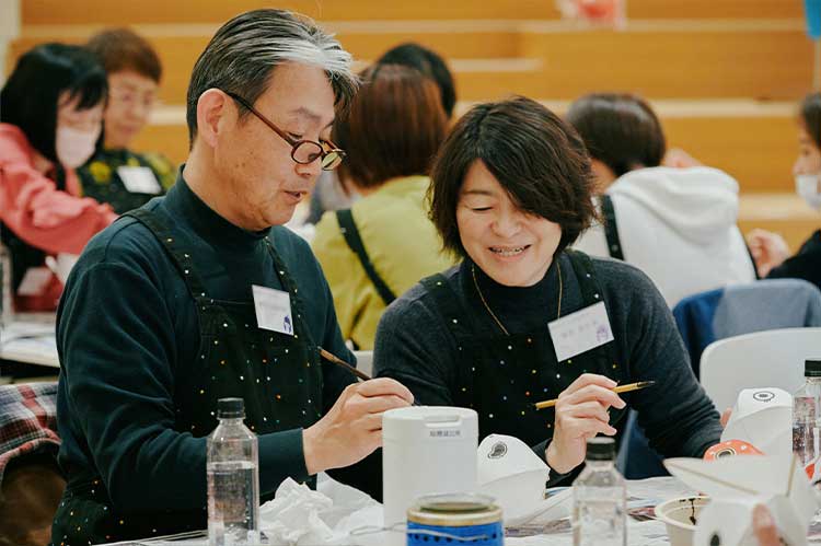 金魚ねぷたづくりのワークショップ