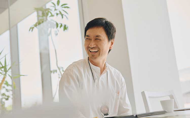 由来を話す鈴木さん