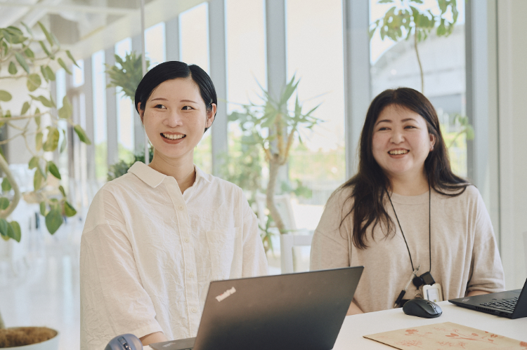 「こんなに現場に来てくれる人はいない!」と現場スタッフからの声が届くという川澄さんと、自らを「猪突猛進」型だと語るダシルバナカノさん。持ち味を引き出し合う好相性のチームです。