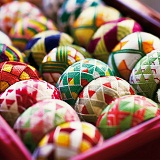 日本の四季を絹糸で描く 華やか加賀ゆびぬきの会