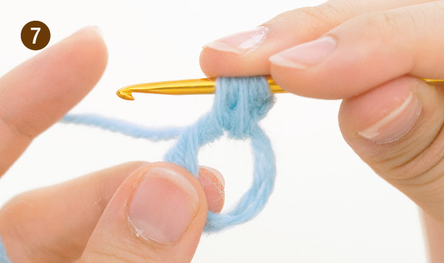 玉編みを編んでみよう（中長編み3目）「わ」の作り目から始める方法　手順⑦