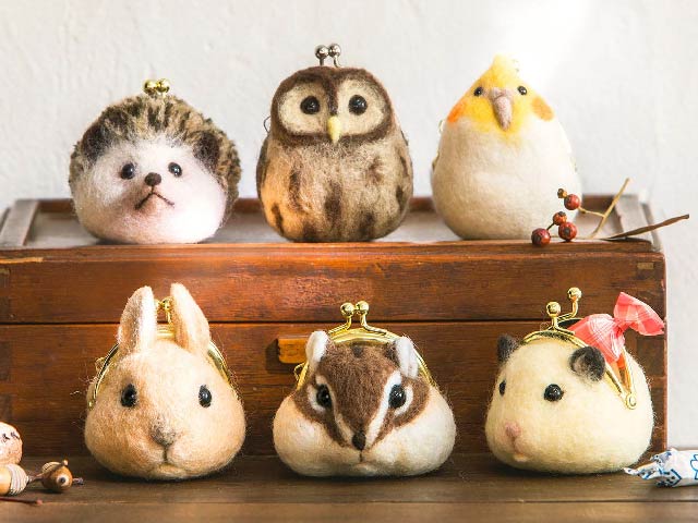 羊毛フェルトの作り方 かわいい動物のフェルトをがまぐちに クチュリエブログ