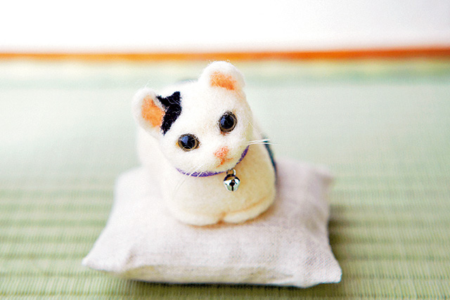 本物そっくり 羊毛フェルトを使った猫の作り方 クチュリエブログ