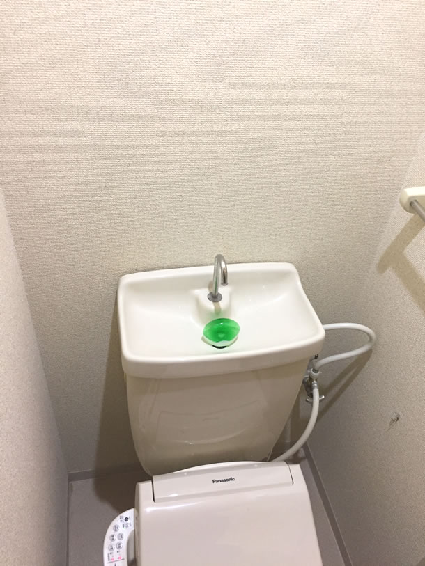 トイレに棚