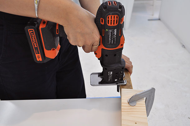 https://www.felissimo.co.jp/diy/blog/wp-content/uploads/2019/10/electricsaw_diy_191011_6.jpg