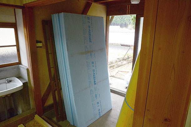 連載 元部員の古民家リノベ 報告 リビングの床編その1 元部員みねてぃのdiyライフ In 吉野 フェリシモ女子diy部ブログ 連載 元部員の古民家リノベ 報告 リビングの床編その1 元部員みねてぃのdiyライフ In 吉野 フェリシモ女子diy部ブログ