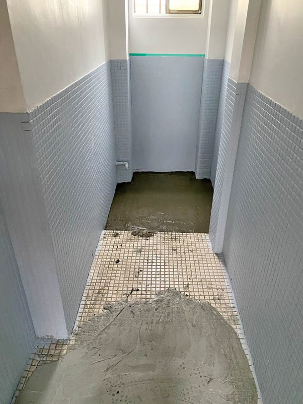 作業中の床