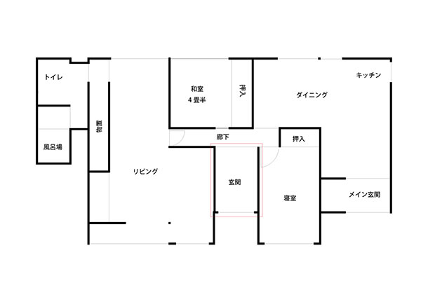 まだあまり手を加えていない玄関の場所は赤枠で囲ったここ