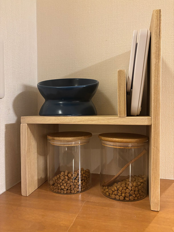 食器を収納できるミニ棚