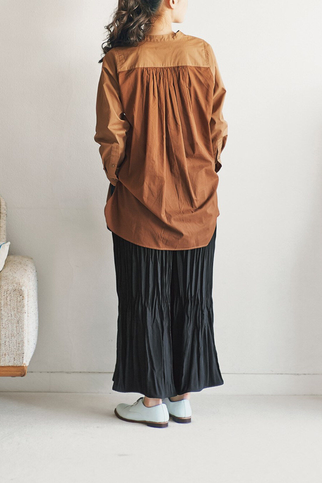 WEB限定お買い得商品|and myera 衿にリボンが付いたブラウス