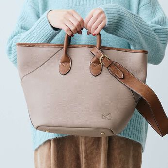 MonthlyBOX | 軽量合皮の２−ＷＡＹトート　ＩＥＳ