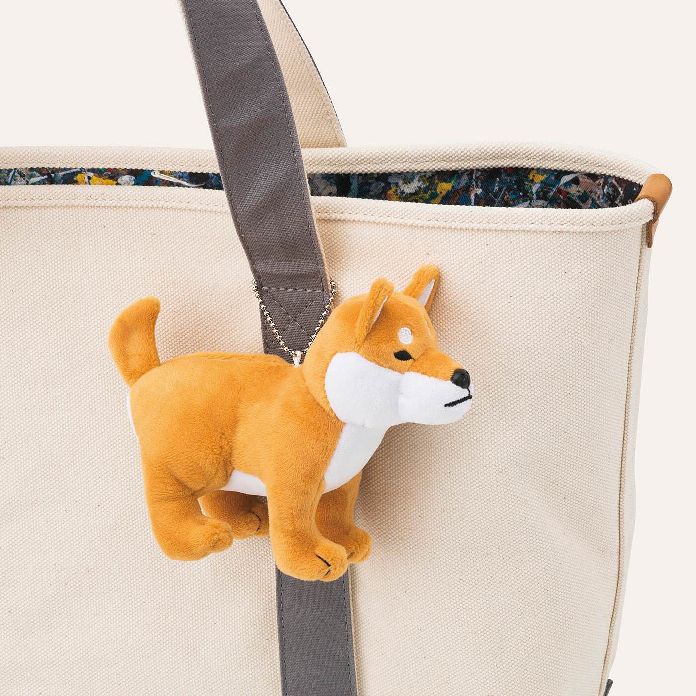 WEB限定お買い得商品|ご主人さまをそばで守るのだ　忠犬SHIBAシリーズ|バッグはもちろん、腰やベルトに着ければ、頼もしい見張り番に。