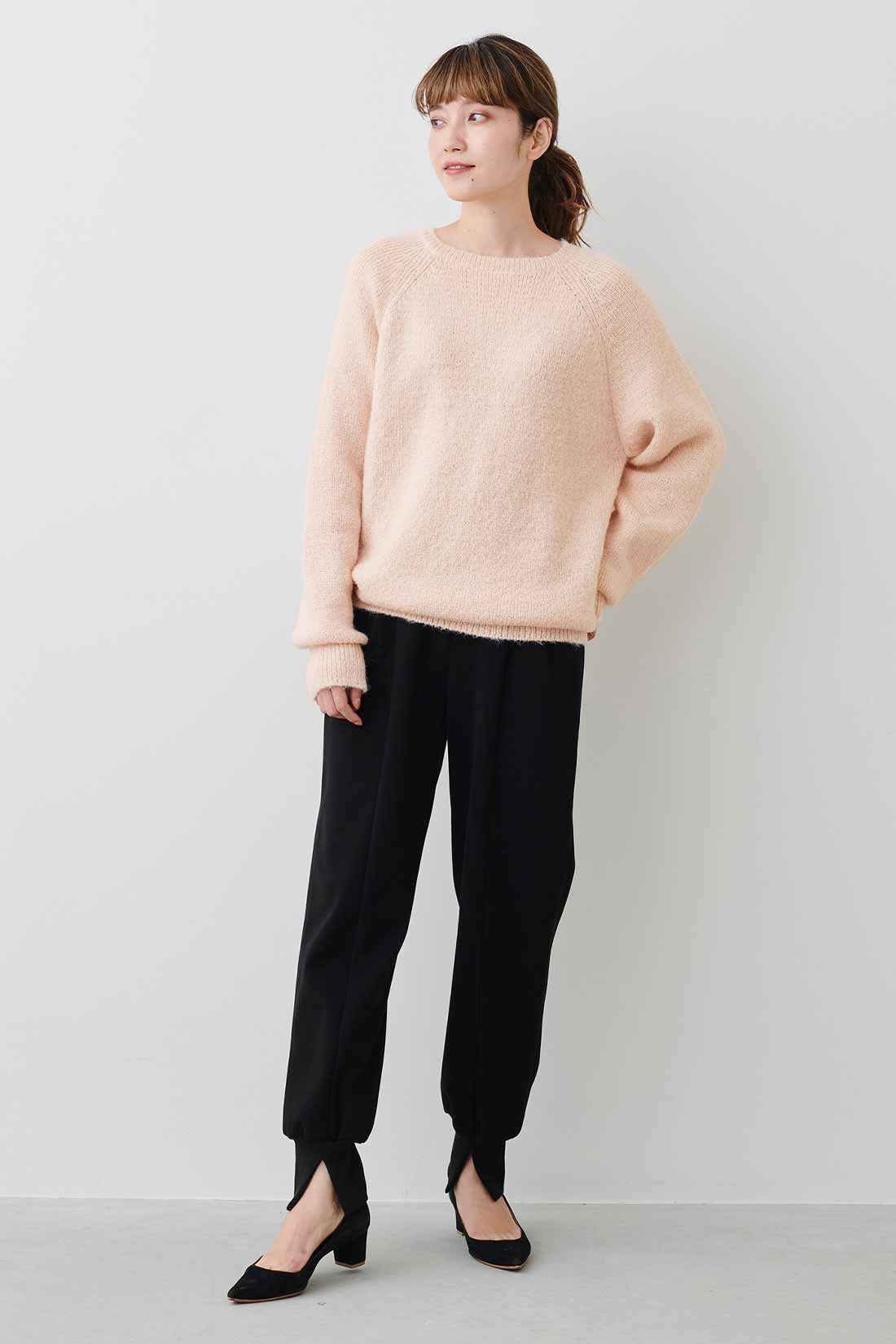 WEB限定お買い得商品|MEDE19F　肩巻きニットトップスセット〈ペールピンク〉|モデル身長：163cm　着用サイズ：M