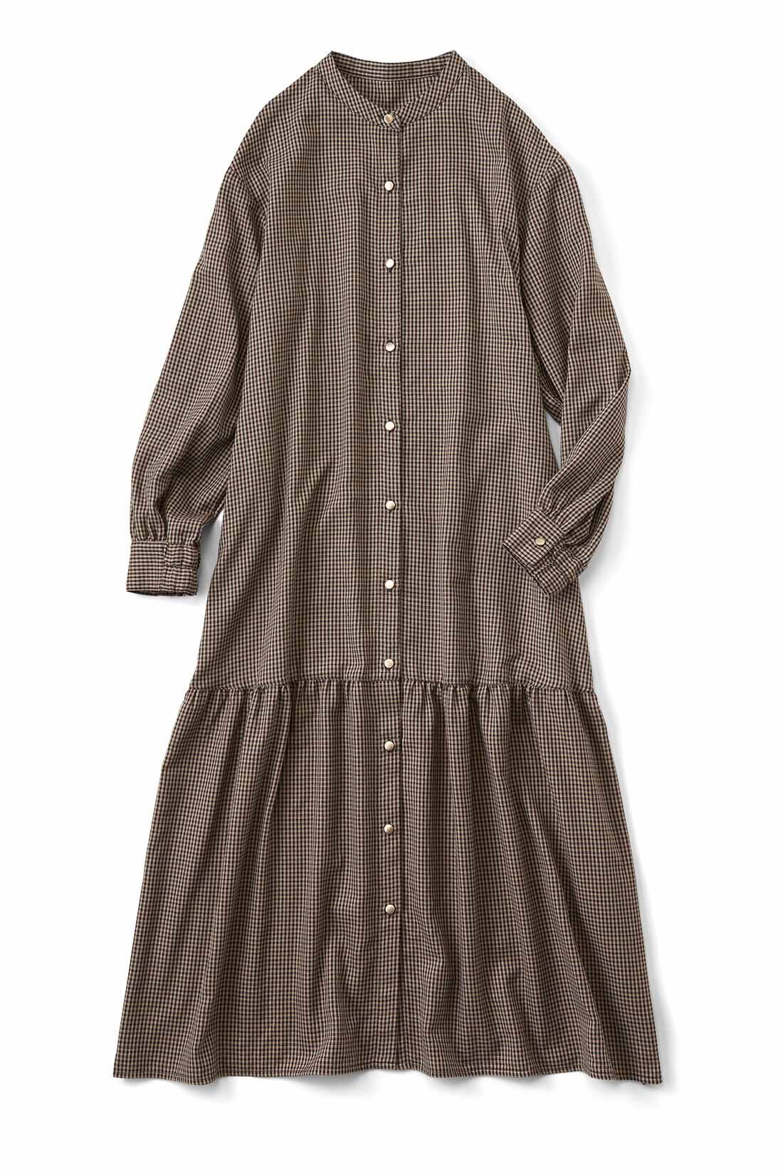 Real Stock|【3～10日でお届け】リブ イン コンフォート 人気スタイリスト 石上美津江さんとつくった はおれるチェックのワンピース〈ブラウンチェック〉