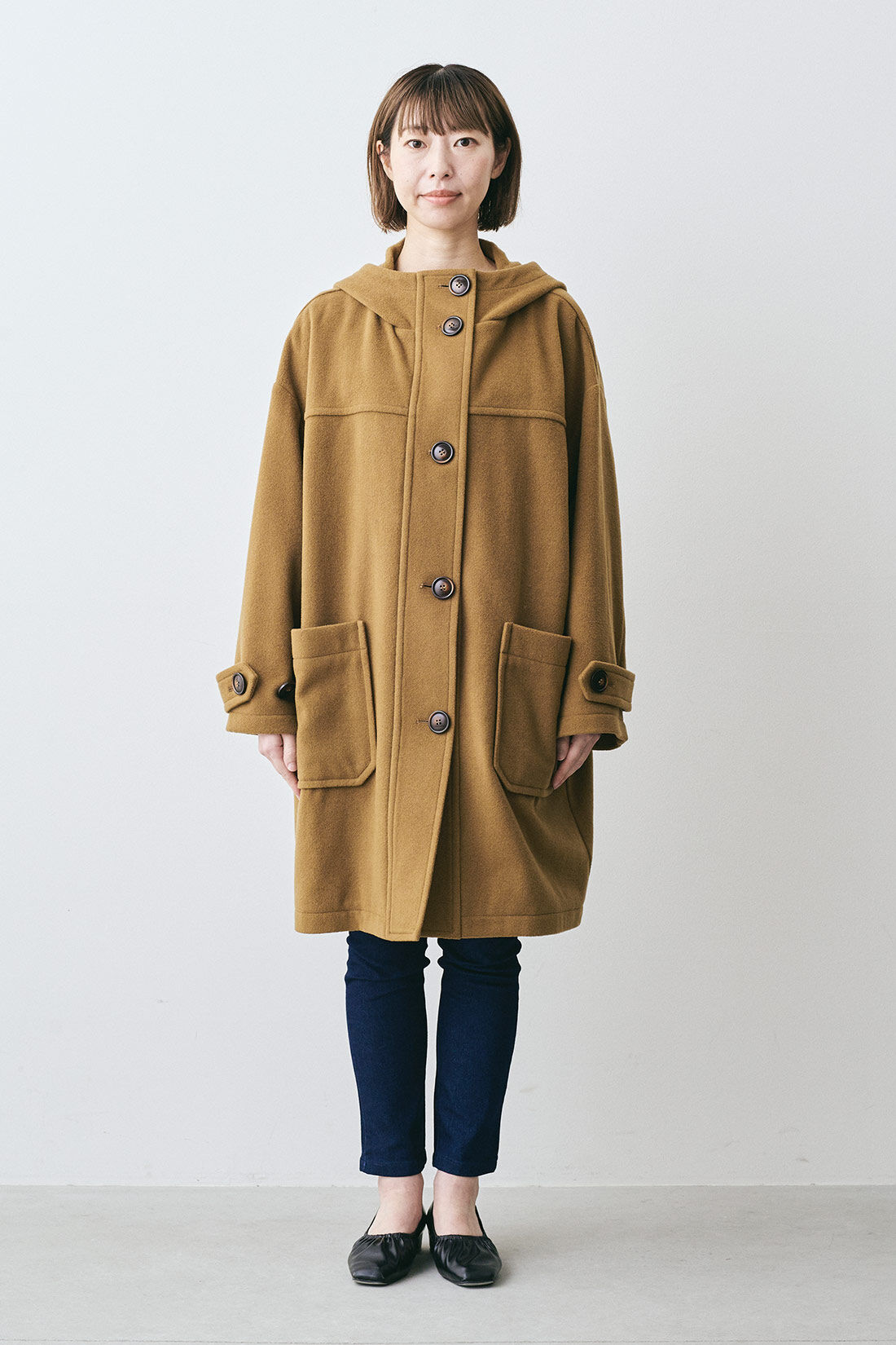 MEDE19F　イタリアンウールモッサのダッフルコート〈キャメル〉