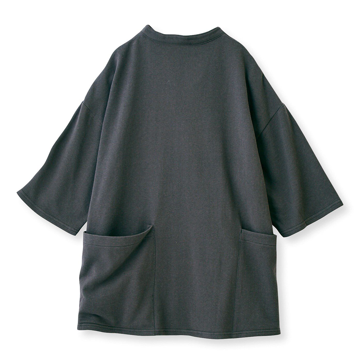Real Stock|UP.de　着られるバッグ Tシャツ感覚なのにきれい見えする ポケットいっぱい てぶらなカットソースキッパーシャツ〈チャコールグレー〉|〈BACK〉