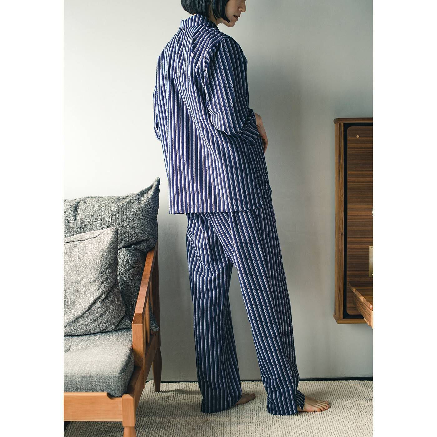 realstock [リアルストック]（Express BOX）|el:ment　おうちと眠りの時間を心地よく　綿100％サッカー生地のタートルネックウェアセット〈ネイビー×ホワイト〉