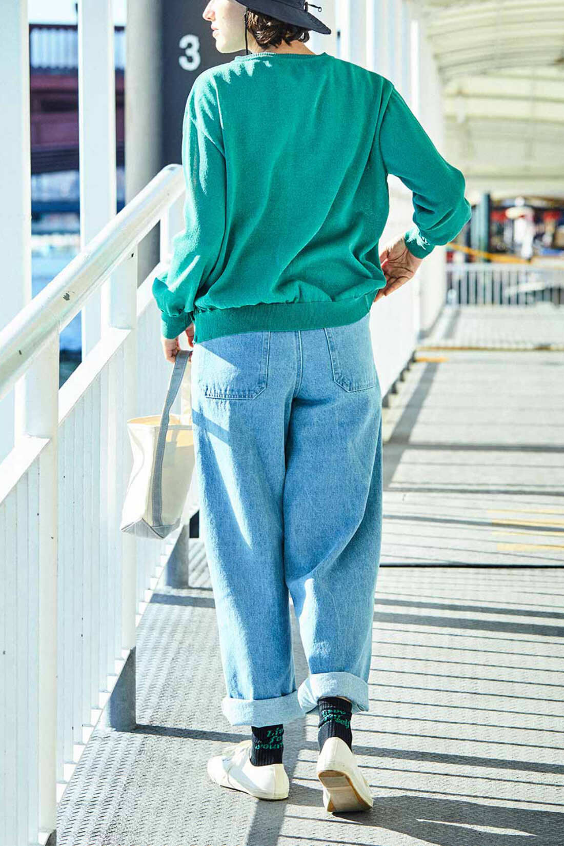 realstock [リアルストック]（Express BOX）|THREE FIFTY STANDARD ブリーチ加工をほどこした デニムワイドパンツ