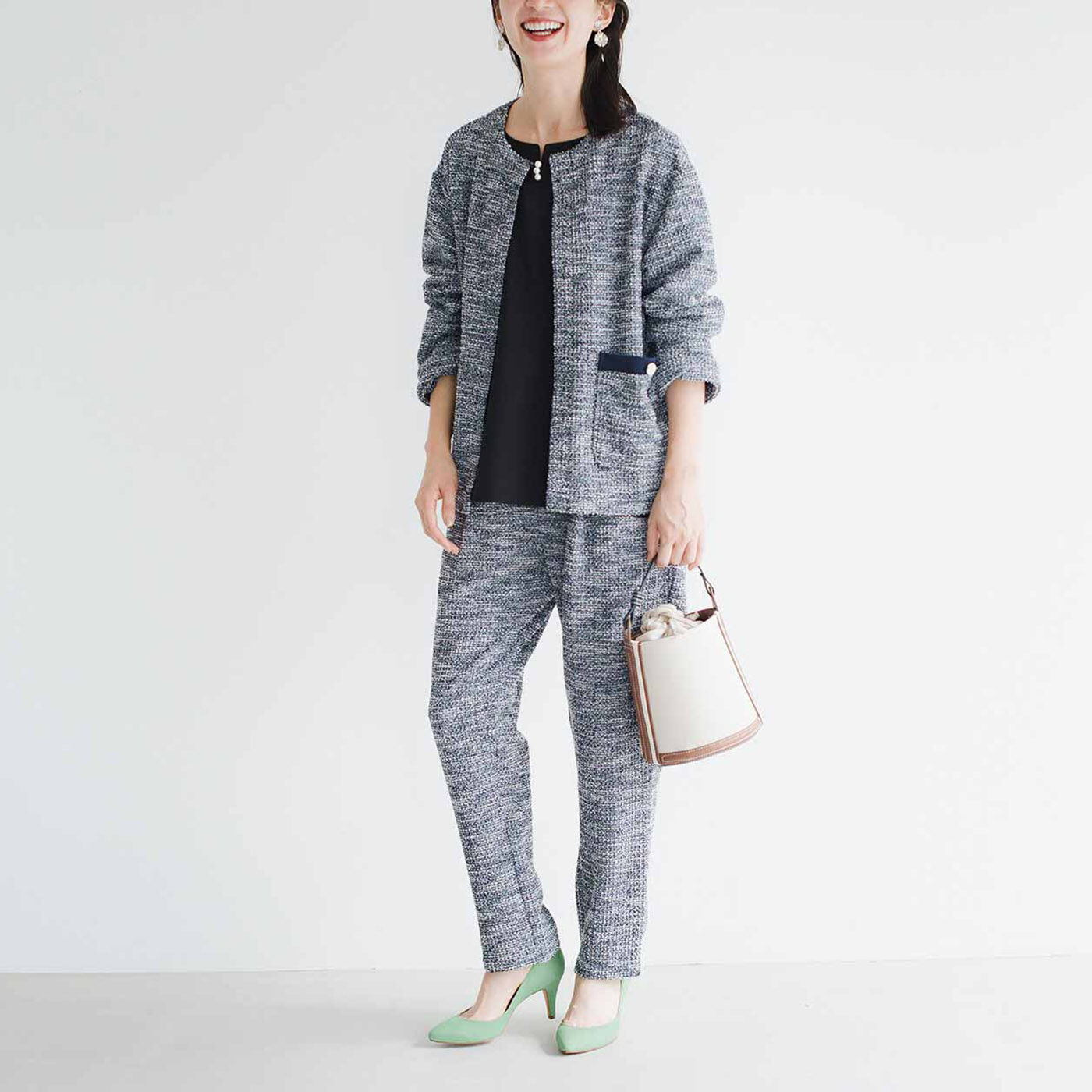 realstock [リアルストック]（Express BOX）|フラウグラット　上品華やかきちんと見え♪ 大人ツイード調カットソーのスタイルアップパンツ〈ネイビー〉