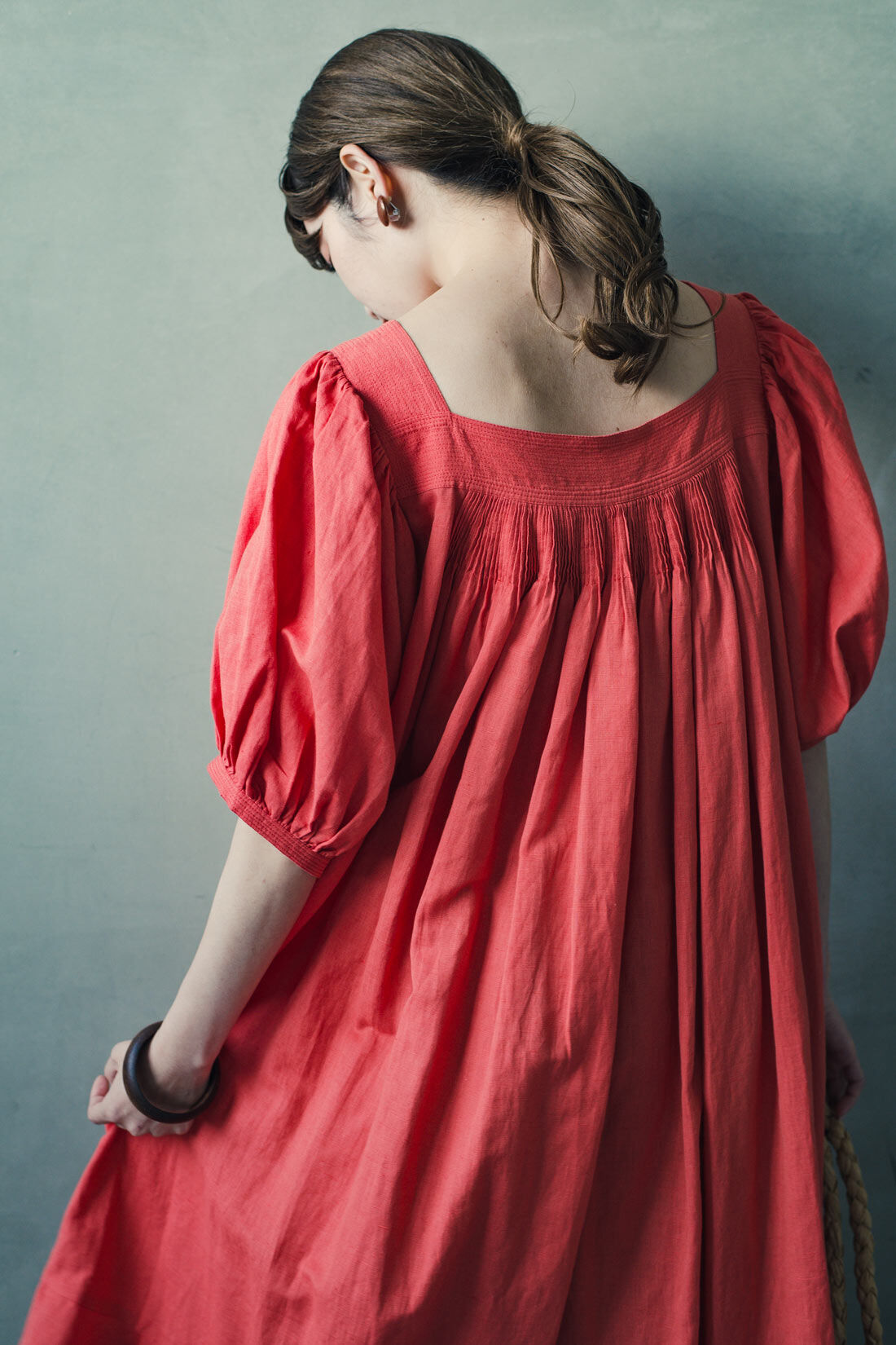 Real Stock|MEDE19F 〈SELECT〉 HAVA　リネンコットン　スクエアネックワンピース〈レッド〉