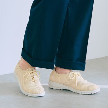 Real Stock | アプデ　足にフィット軽量ニットシューズ