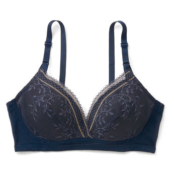 realstock [リアルストック]（Express BOX） | バストの変化に付いてくる驚く軽さ３６５日ブラ