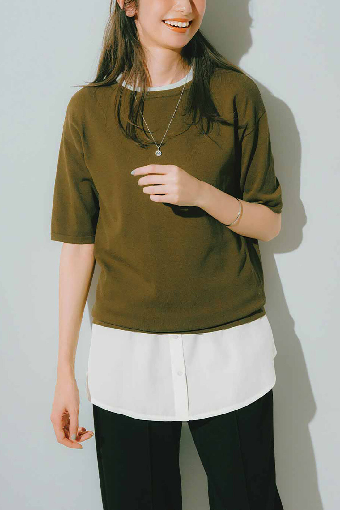 realstock [リアルストック]（Express BOX）|IEDIT[イディット]　Tシャツライクに着たい 接触冷感が心地よい シャリ感シンプルニット〈カーキ〉