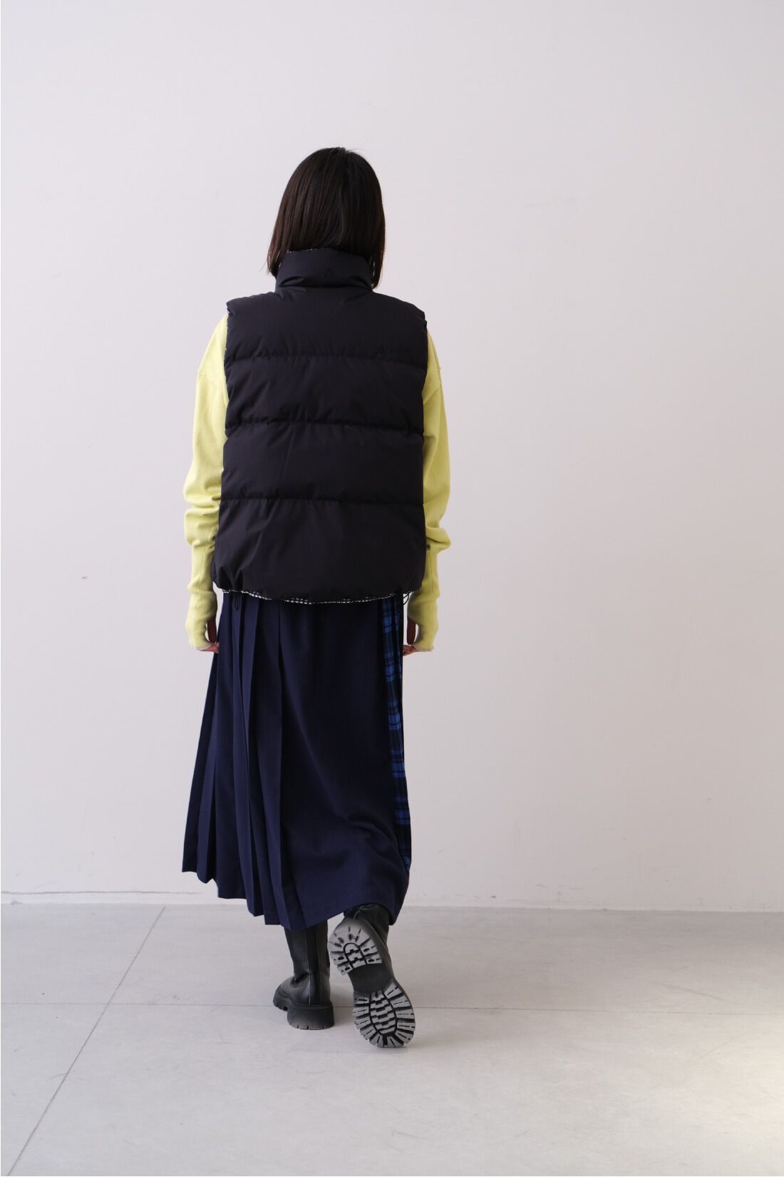 realstock [リアルストック]（Express BOX）|MEDE19F 〈SELECT〉　【GERRY】 REVERSIBLE VEST|3 black×glen check　モデル身長：168cm