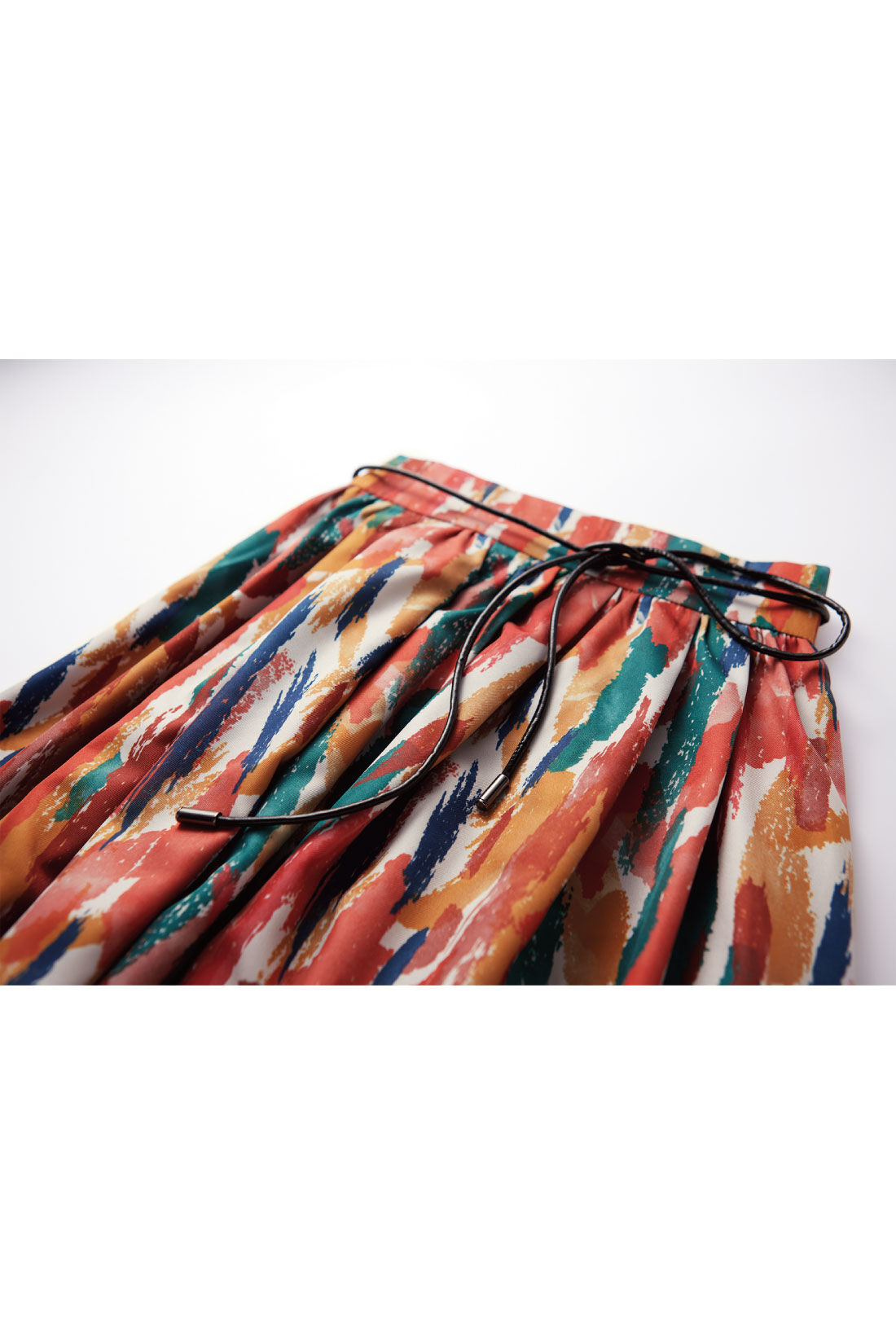 Real Stock|IEDIT[イディット]　ルノワールの色彩をまとう アートペイント柄のマルチカラーボリュームロングスカート