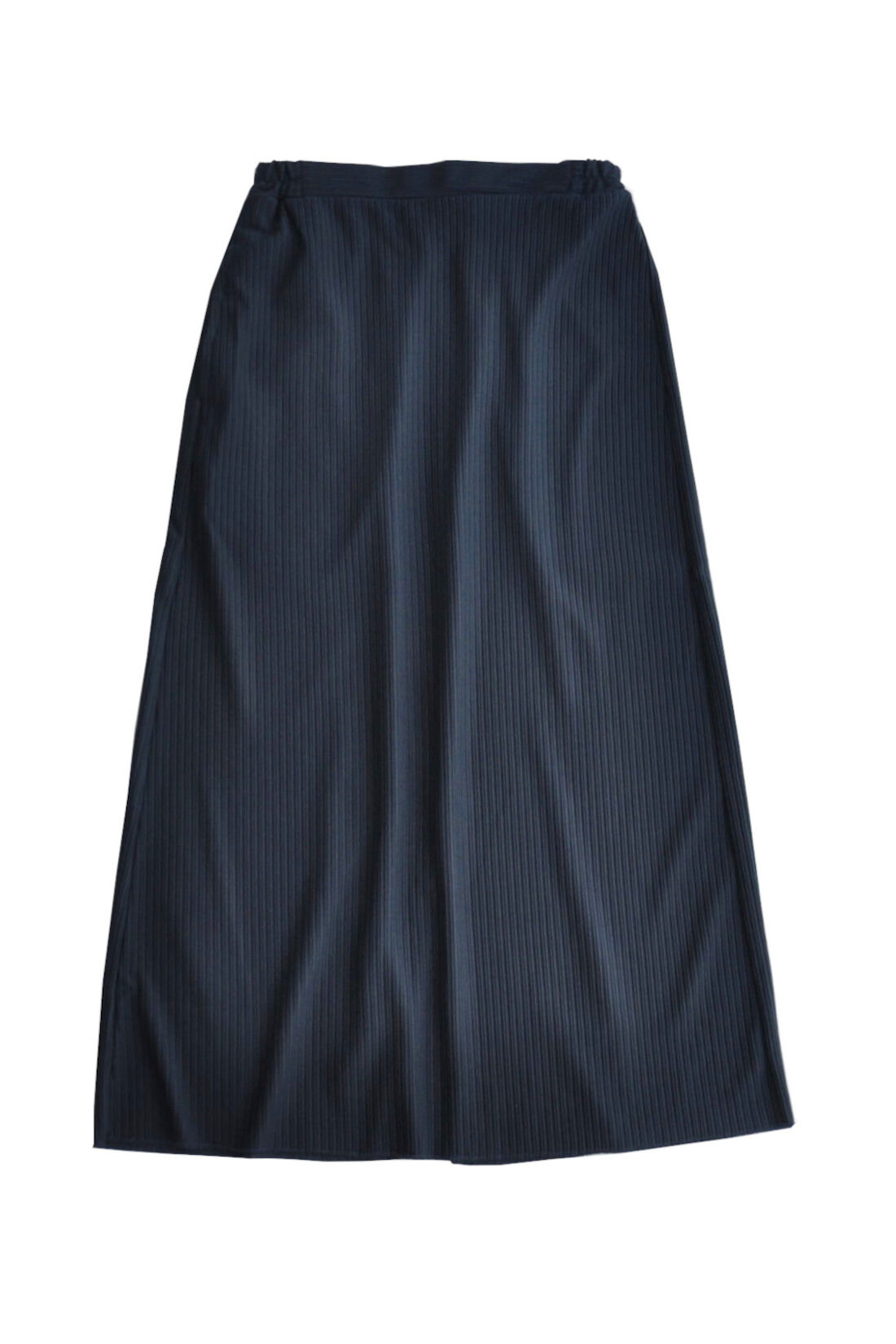 Real Stock|IEDIT[イディット]　ニットライクなリップルカットソー素材で仕立てた らくちんきれいなIラインスカート〈7〉