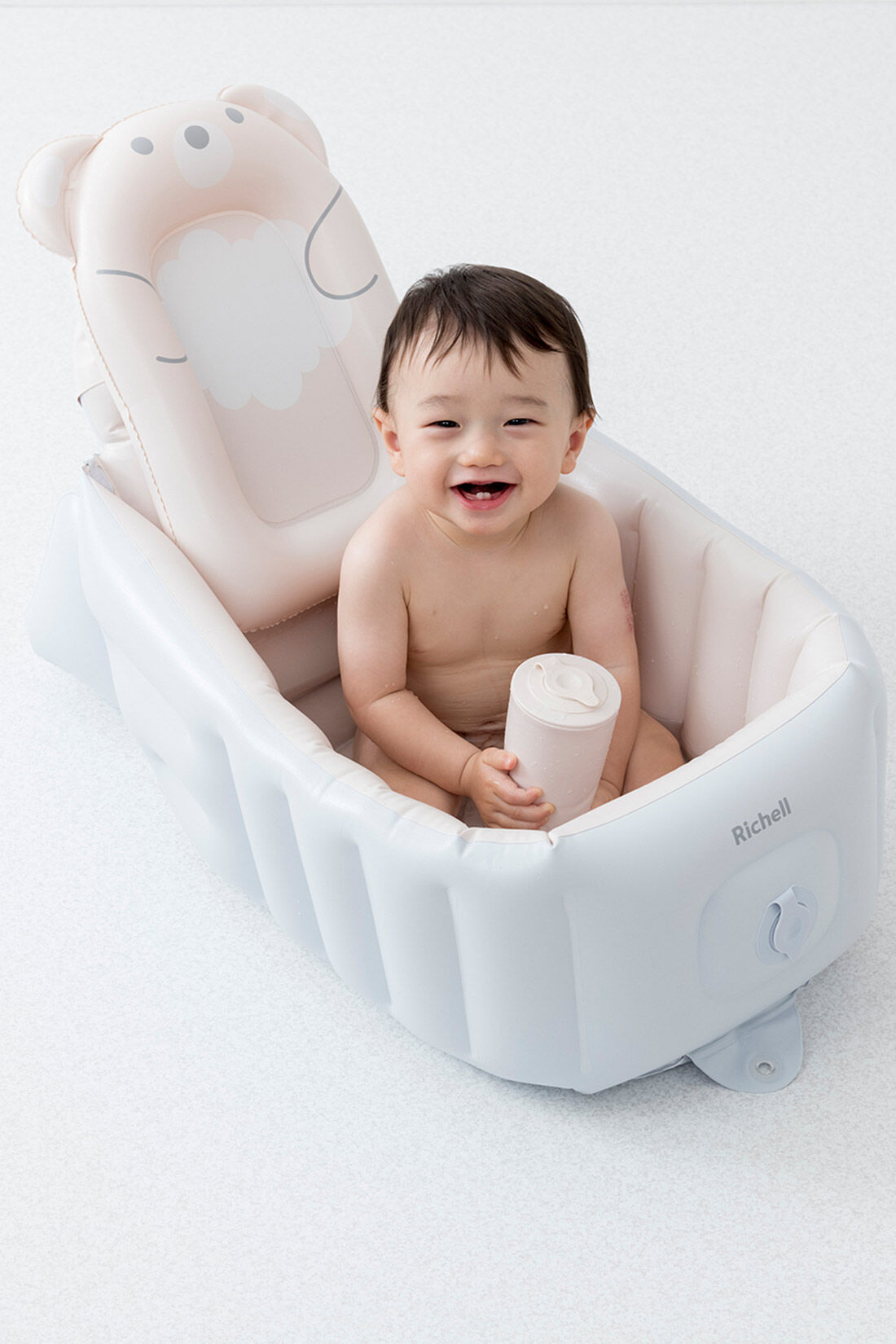 realstock [リアルストック]（Express BOX）|【3～10日でお届け】［Mama select］Richell　ふかふか ベビーバス ステップアップ〈ライトグレー〉