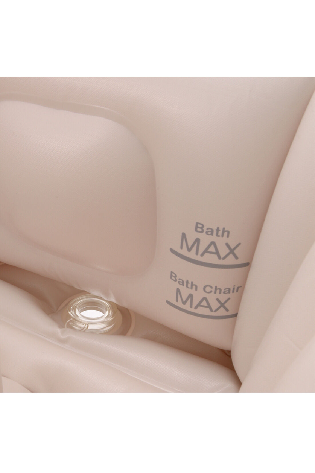 realstock [リアルストック]（Express BOX）|【3～10日でお届け】［Mama select］Richell　ふかふか ベビーバス ステップアップ〈ライトグレー〉|だっこクッション使用時と不使用時では、湯量が違うので見やすく表示してます。