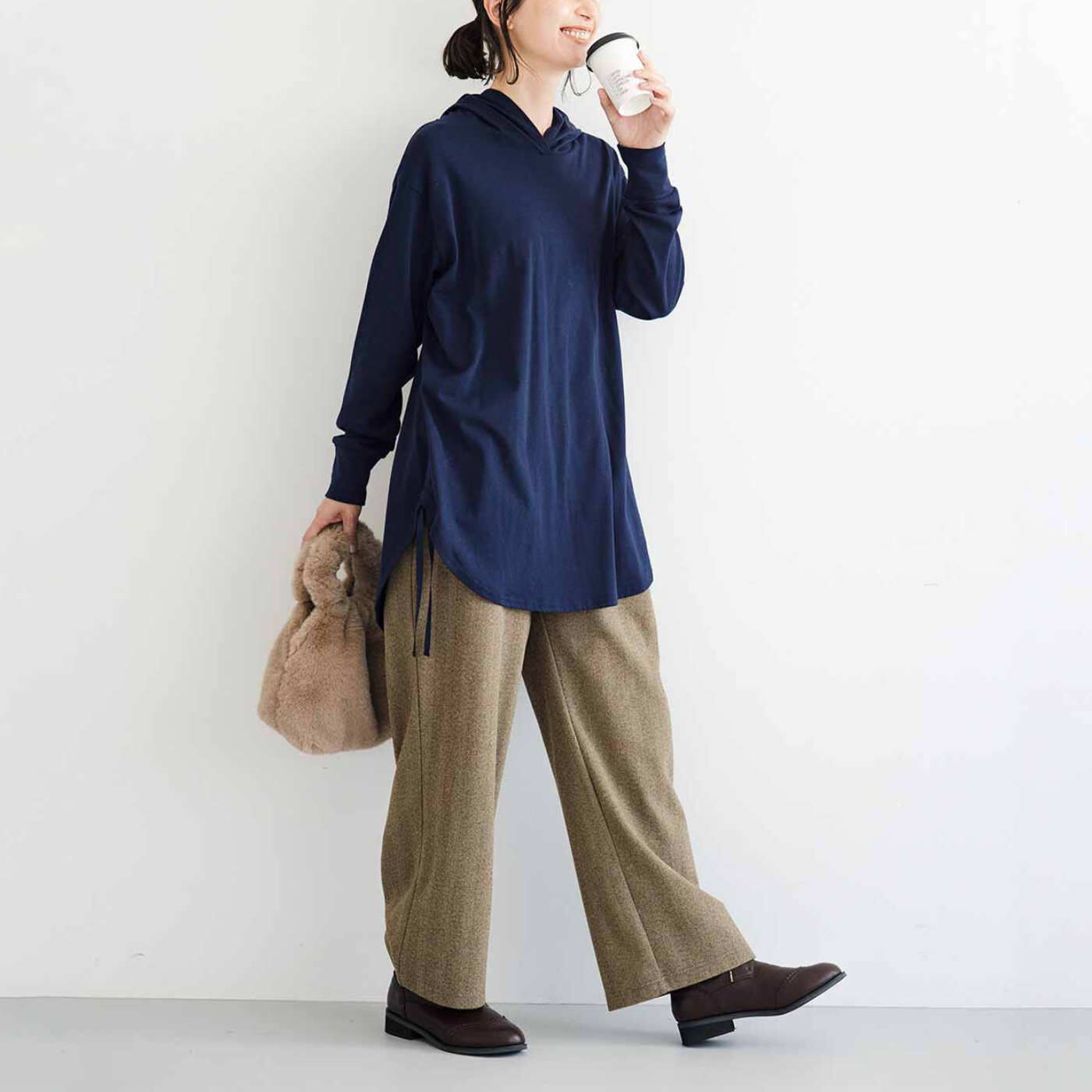 大人気 フラウグラット 着まわし便利な大人の らくちんきれい♪ トップス