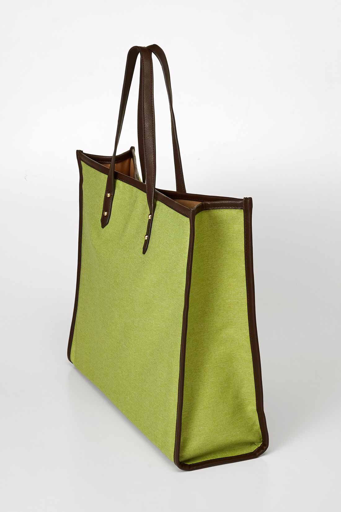 Real Stock|OSYAIRO ジャンボうちわが入るパイピングトートバッグ〈グリーン〉|まちもたっぷりなので、大容量。