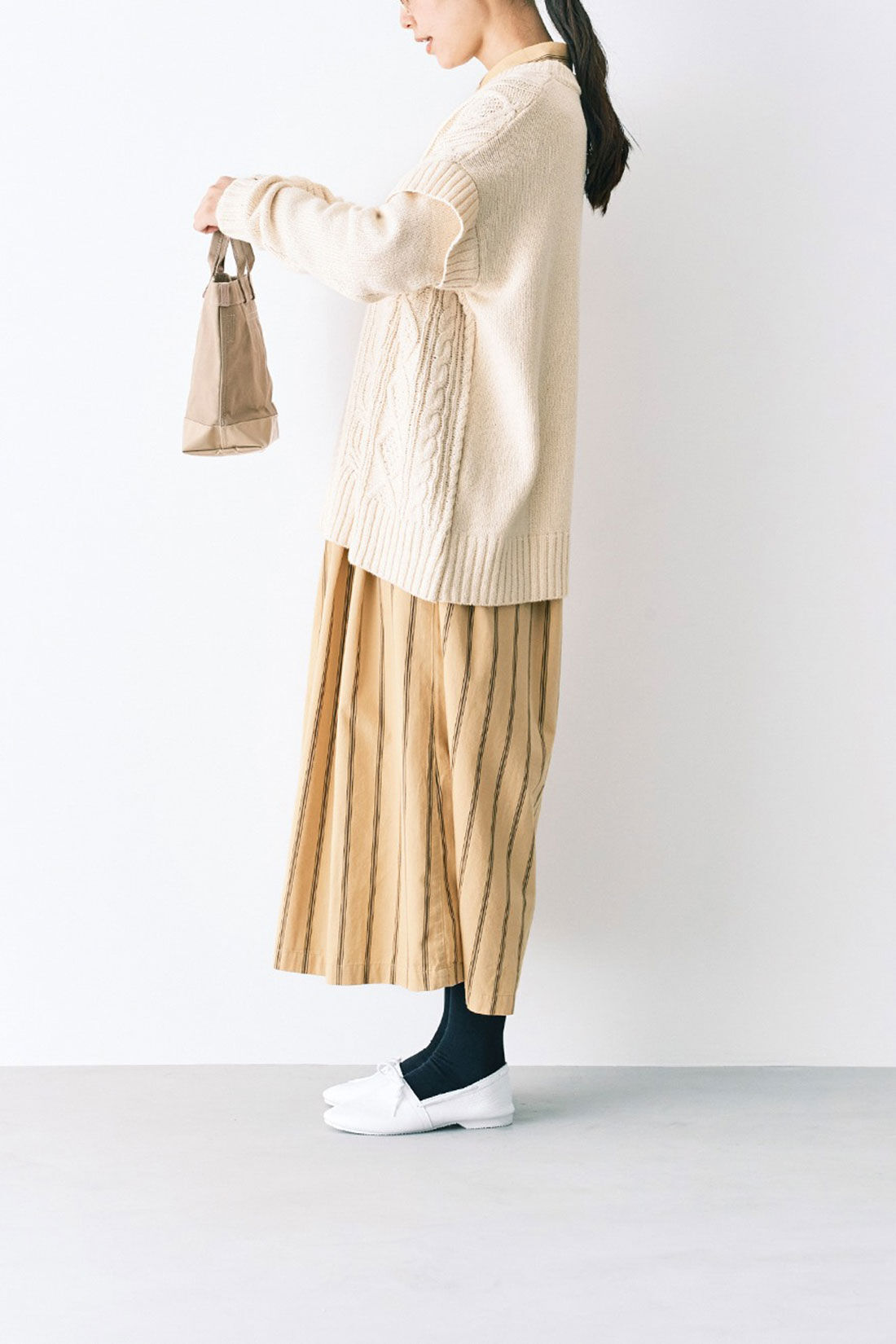 realstock [リアルストック]（Express BOX）|ａｎｄ　ｍｙｅｒａ　アランニットセーター〈キナリ〉