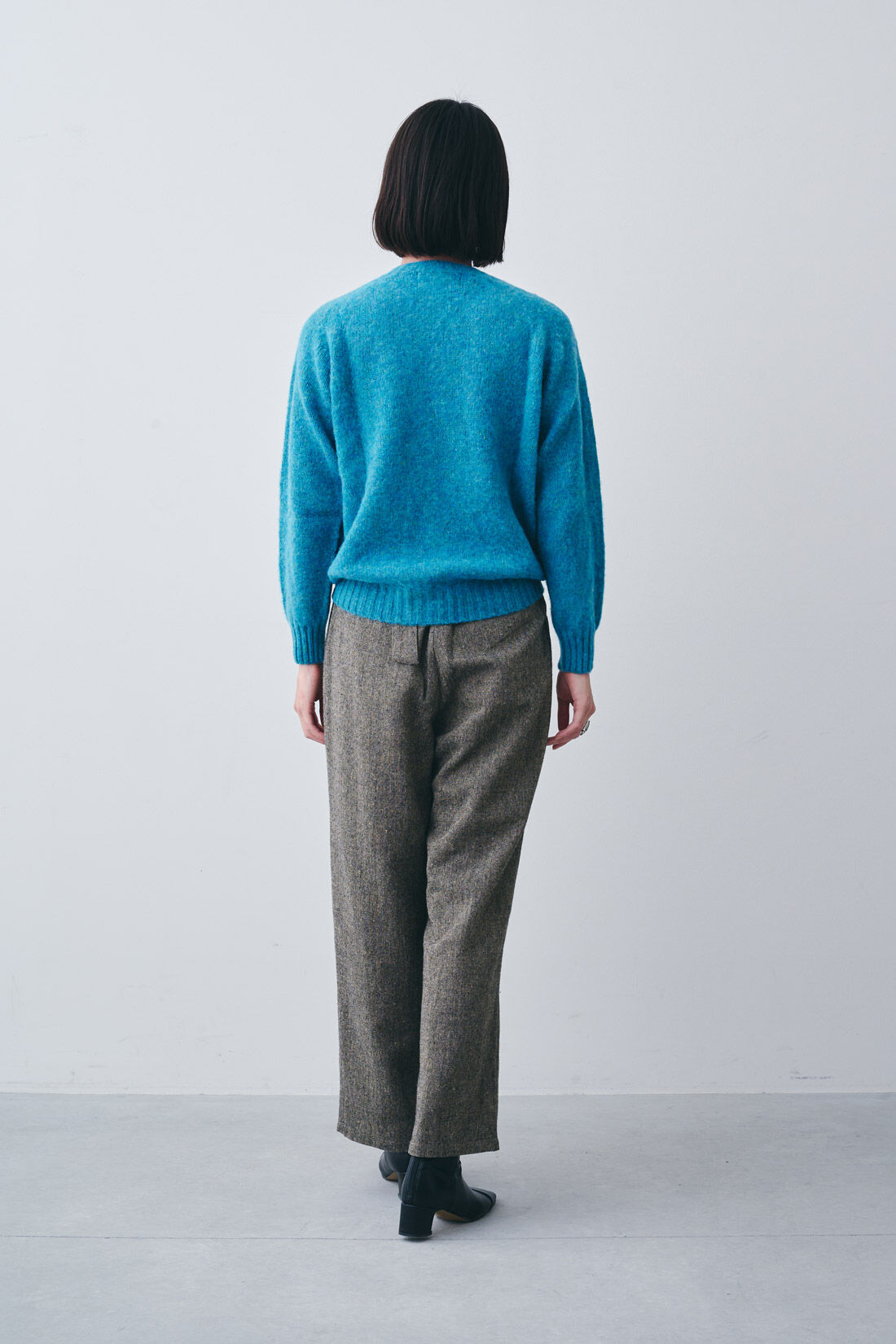 realstock [リアルストック]（Express BOX）|MEDE19F 〈SELECT〉【Harley】　SHAGGY|1.AZURE　モデル身長：168cm