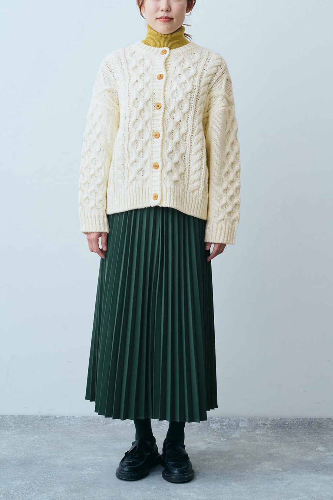 Real Stock|THREE FIFTY STANDARD　ケーブルニットカーディガン〈アイボリー〉|モデル身長：165cm　着用サイズ：M