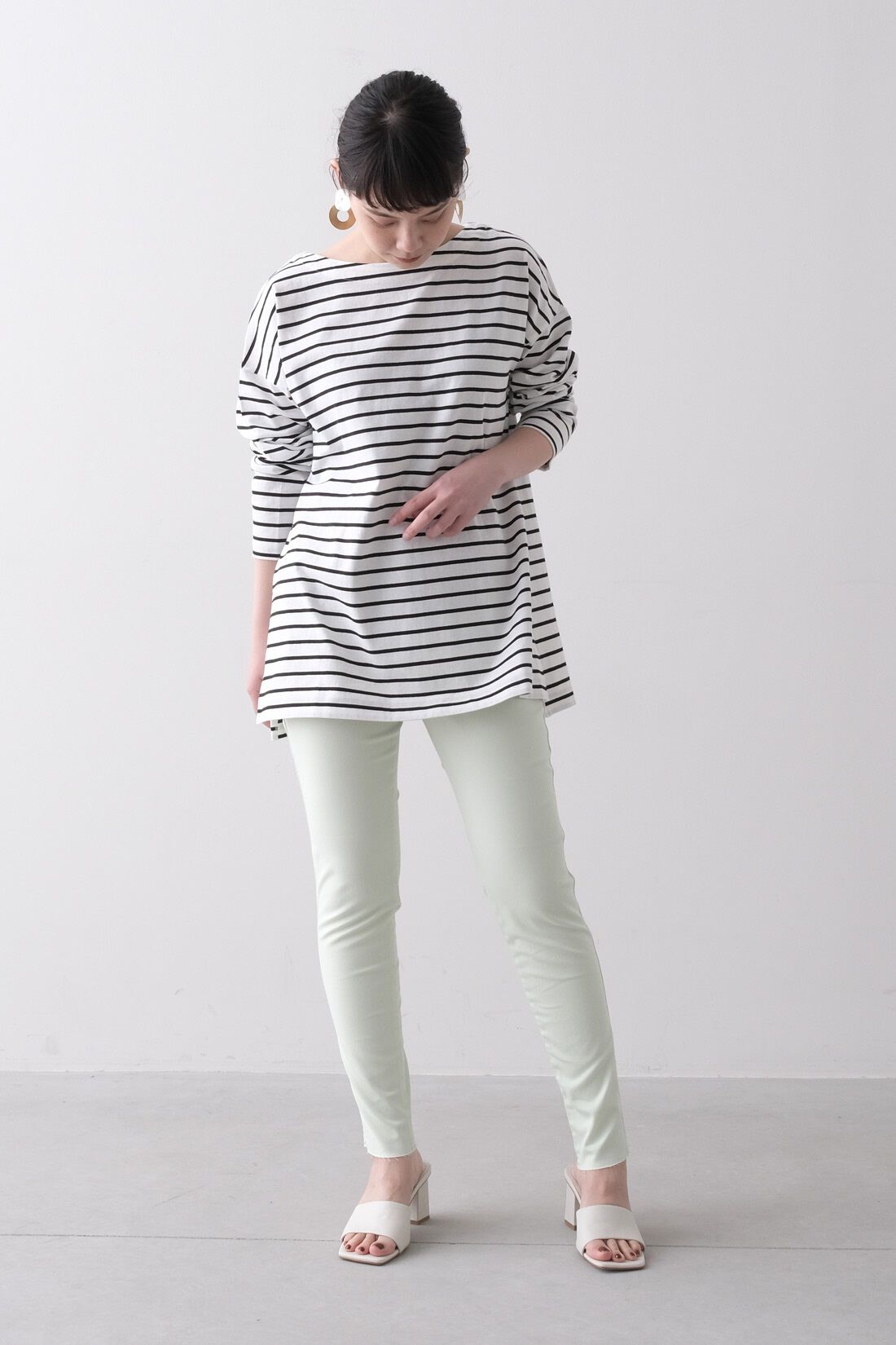 realstock [リアルストック]（Express BOX）|MEDE19F 〈SELECT〉 Lee　ジェギンス　カラースキニー|３：ミントグリーン　モデル身長：157cm