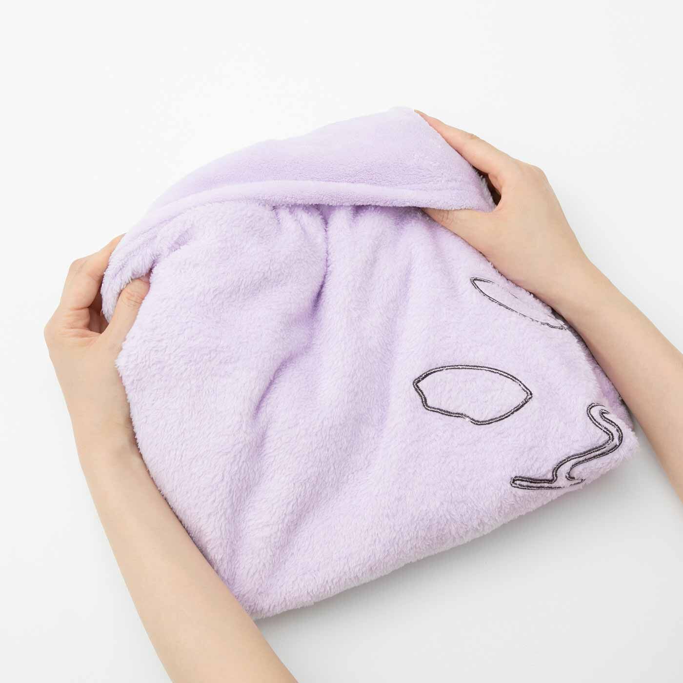 ラミプリュス 家族みんなで愉快にあたたまろう！ クッションに化ける おばけブランケット〈ビッグ〉〈パープル〉｜Real  Stock[リアルストック]｜フェリシモ【公式通販】