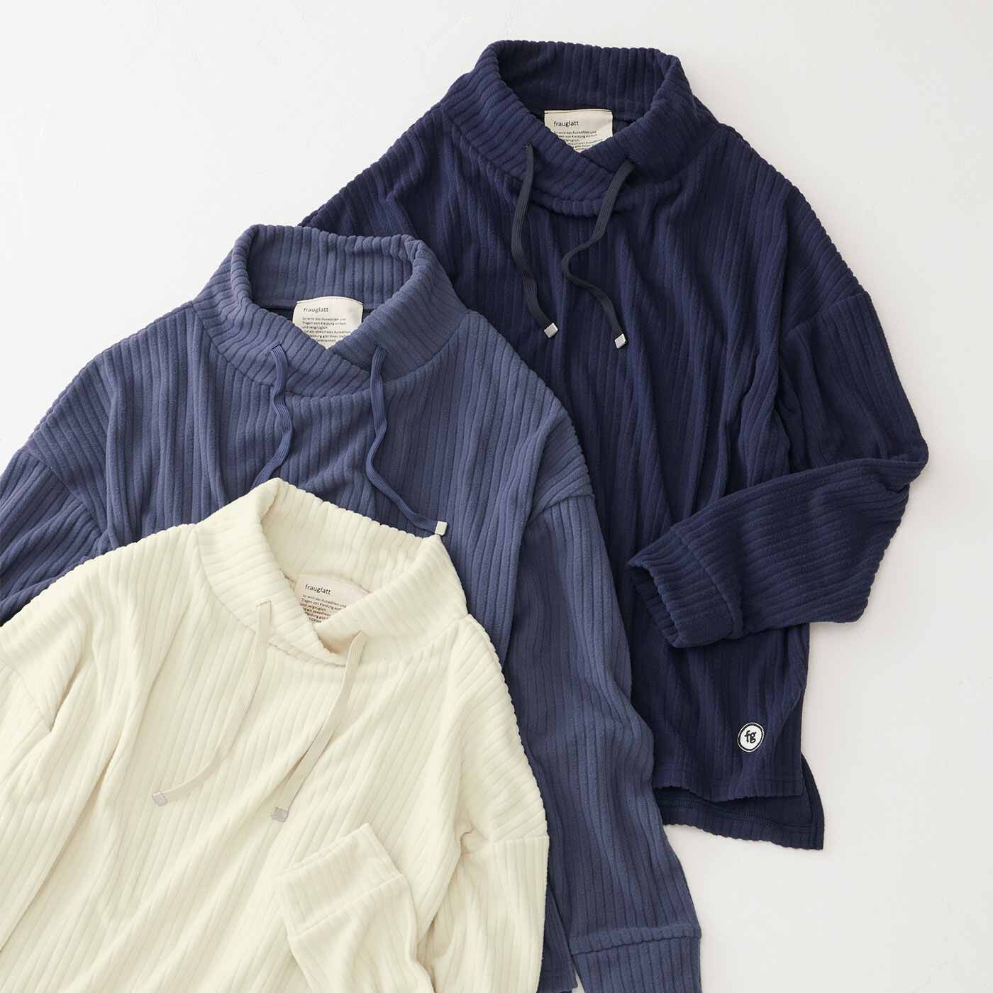 realstock [リアルストック]（Express BOX）|フラウグラット　伸びやかふんわり肌心地♪ きれいめパーカー風トップス〈アイボリー〉|くったり衿もとパーカー風のクロスデザイン。