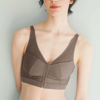 Real Stock | スラっとピン！フロントジッパーでサッと着脱ブラ