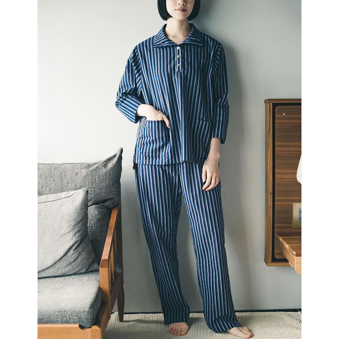 realstock [リアルストック]（Express BOX）|el:ment　おうちと眠りの時間を心地よく　綿100％サッカー生地のタートルネックウェアセット〈ネイビー×ホワイト〉|〈ネイビー×ホワイト〉