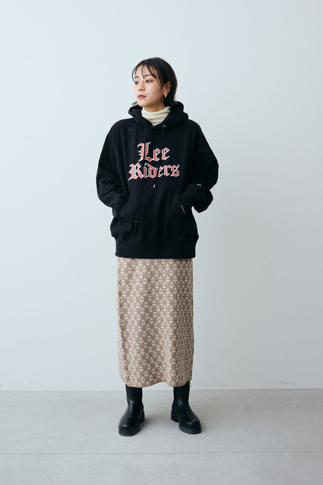 Real Stock|MEDE19F 〈SELECT〉【Lee】HEAVY WEIGHT HOODIE|3.ブラック　モデル身長：163cm