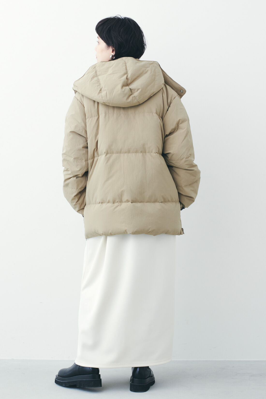 Real Stock|MEDE19F 〈SELECT〉 GERRY BASIC DOWN JACKET|1：BEIGE　モデル身長：157cm