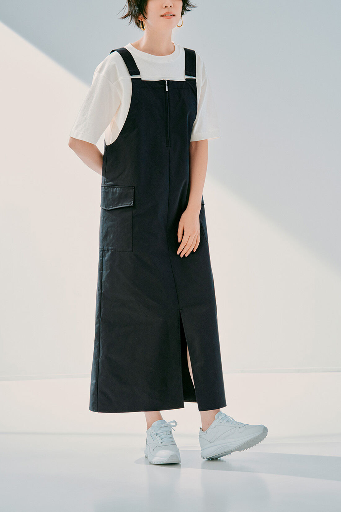 realstock [リアルストック]（Express BOX）|IEDIT[イディット]　小森美穂子さんコラボ 撥水（はっすい）素材の大人ジャンパースカート〈ブラック〉