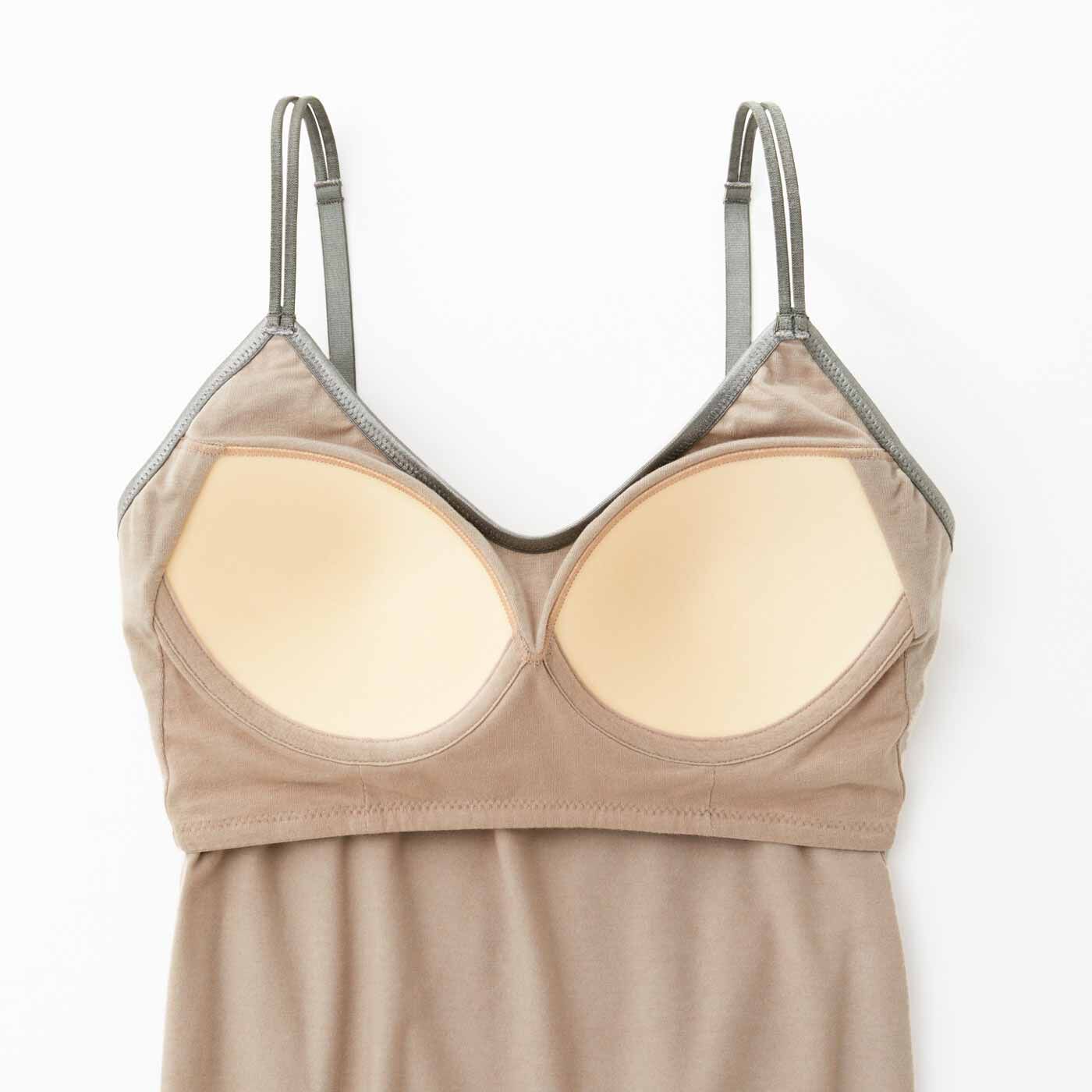 realstock [リアルストック]（Express BOX）|一枚ですっきり ホック調整でぴったり ハンサムなブラキャミソール〈cinnamon〉|カップは縫い付けられているから、ずれない＆よれないでお洗濯もらくちん。