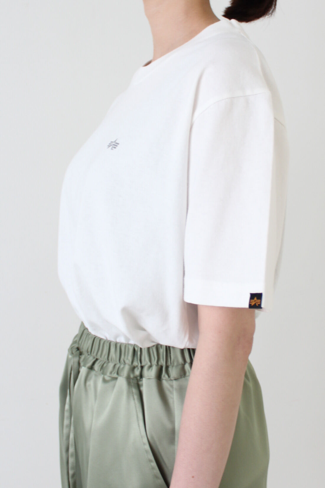 Real Stock|MEDE19F 〈SELECT〉 ALPHA INDUSTRIES　リフレクターバックロゴプリントTシャツ〈WHITE〉