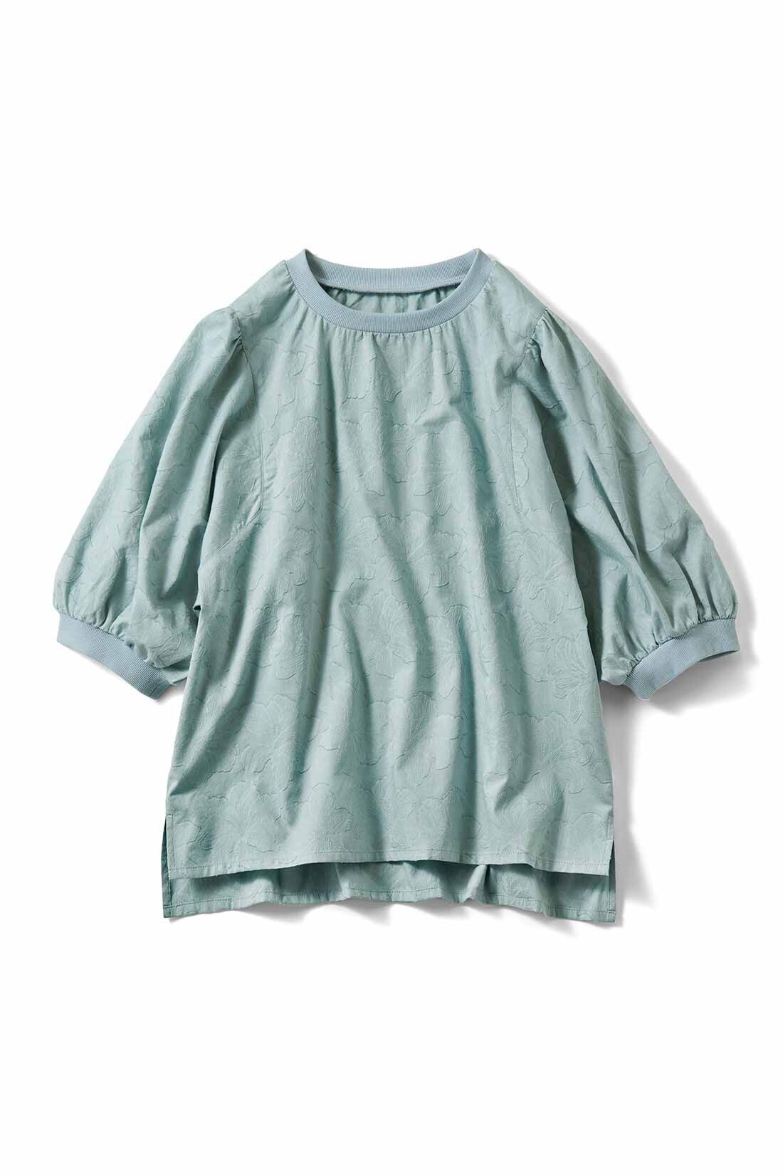 リブ イン コンフォート Tシャツ感覚で着られて上品見え 華やか
